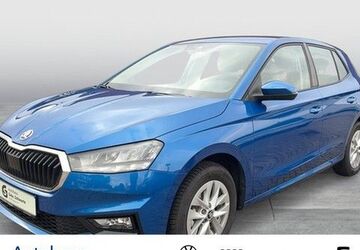 Skoda Fabia 3.830 km 18.590 &euro; Emden 26723