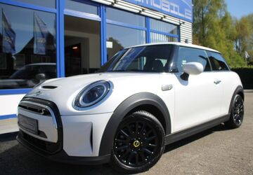 Mini Cooper SE 16.300 km 21.950 &euro; Emden 26721