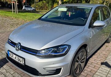 VW Golf 48.500 km 14.900 &euro; Emden 26721