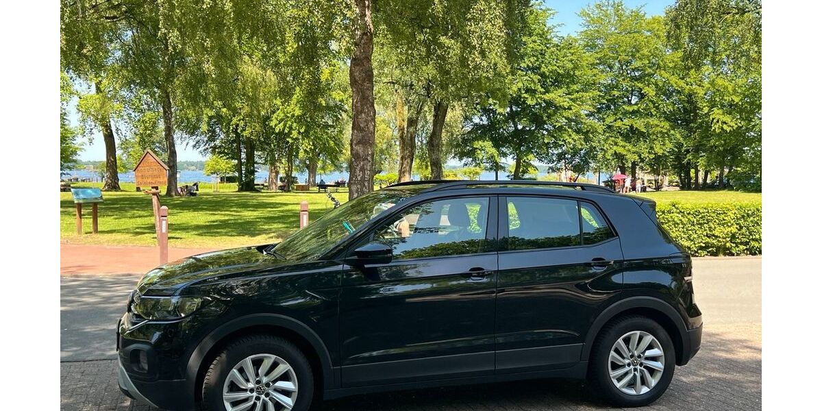 VW T-Cross 77.000 km 15.500 &euro; Emden 26721