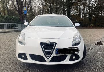 Alfa Romeo Giulietta 97.000 km 7.500 &euro; Aurich 26605