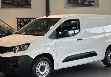 Peugeot Partner 95.531 km 11.490 &euro; Aurich 26605