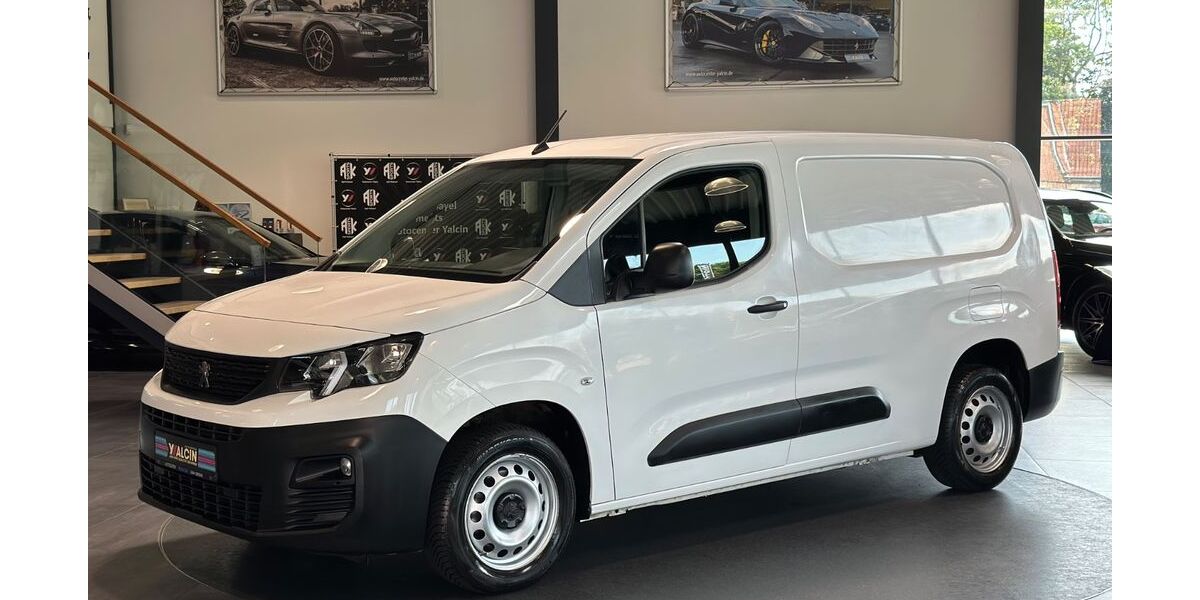 Peugeot Partner 95.531 km 11.490 &euro; Aurich 26605